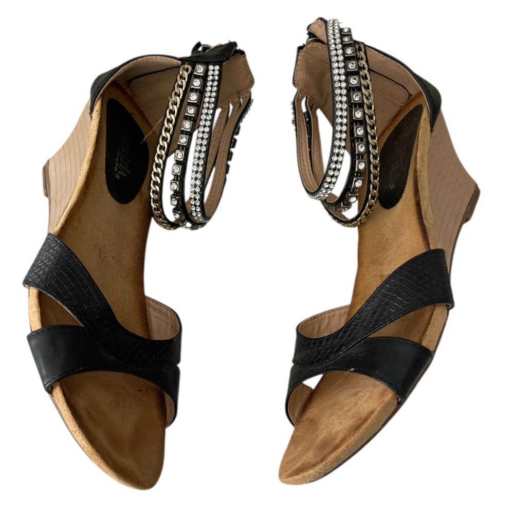 Patrizia by spring step sandals